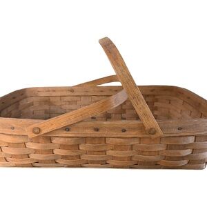 1985 Longaberger Basket